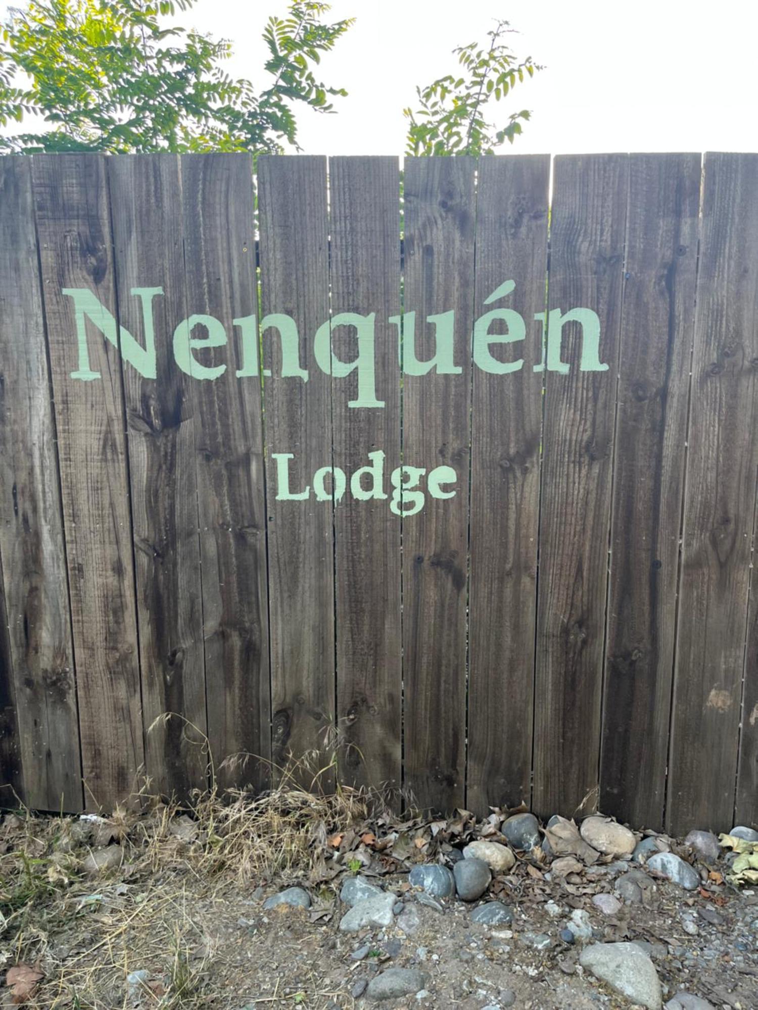 Nenquen Lodge Санта-Крус Екстер'єр фото